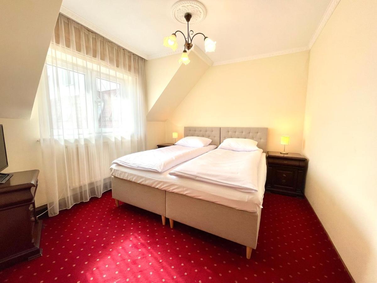 Hotel Groman Sekocin Esterno foto
